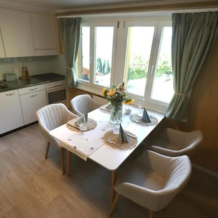 公寓 Nest Above The