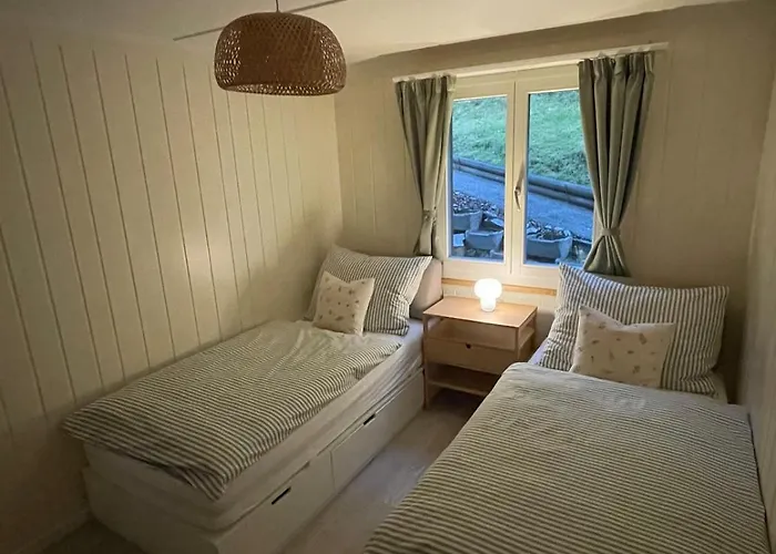 Nest Above The Lägenhet Iseltwald